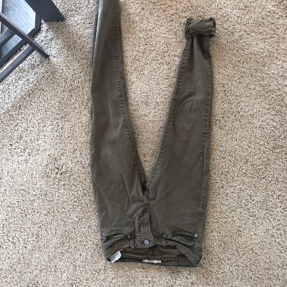 Levi’s 711 olive skinny jeans - Picture 6 of 6